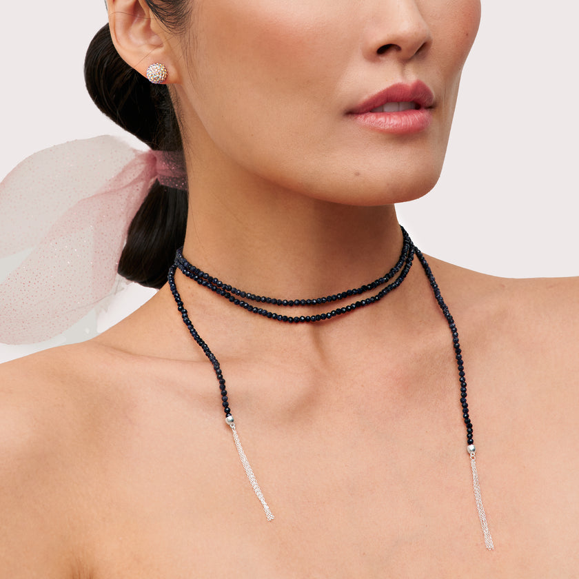 Blue Sandstone Lariat Necklace on model
