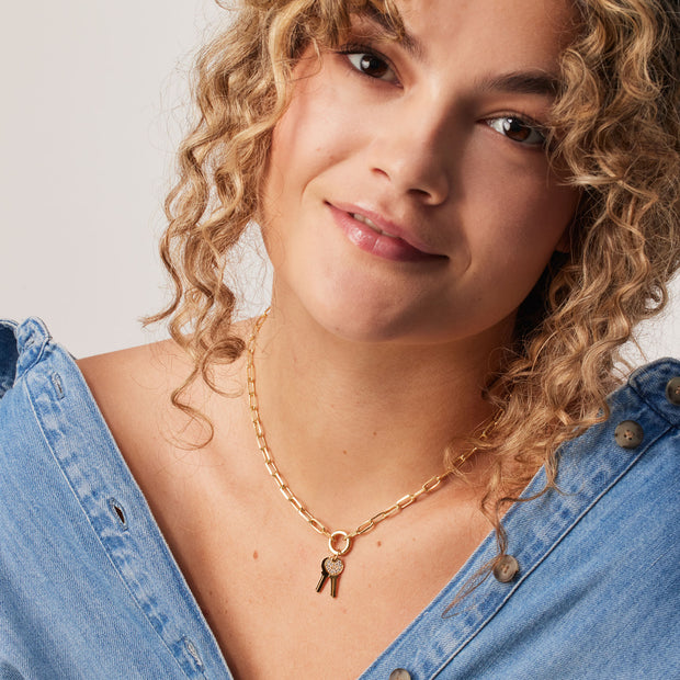 Clip Charm Chain Necklace — Gold with Gold Circle Link on model