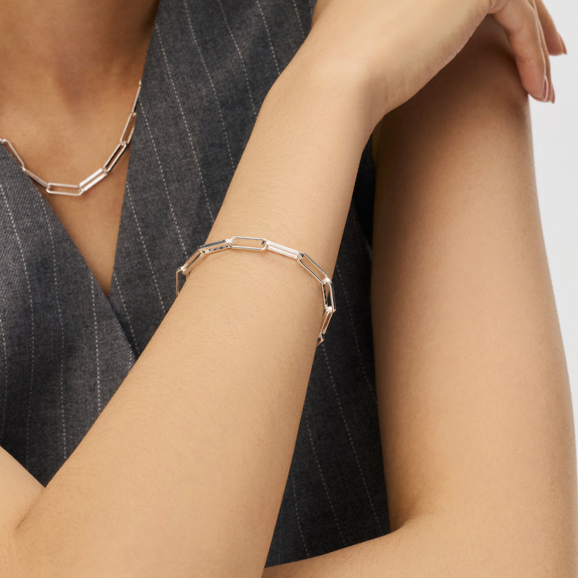Era Chain Bracelet in Silver on model