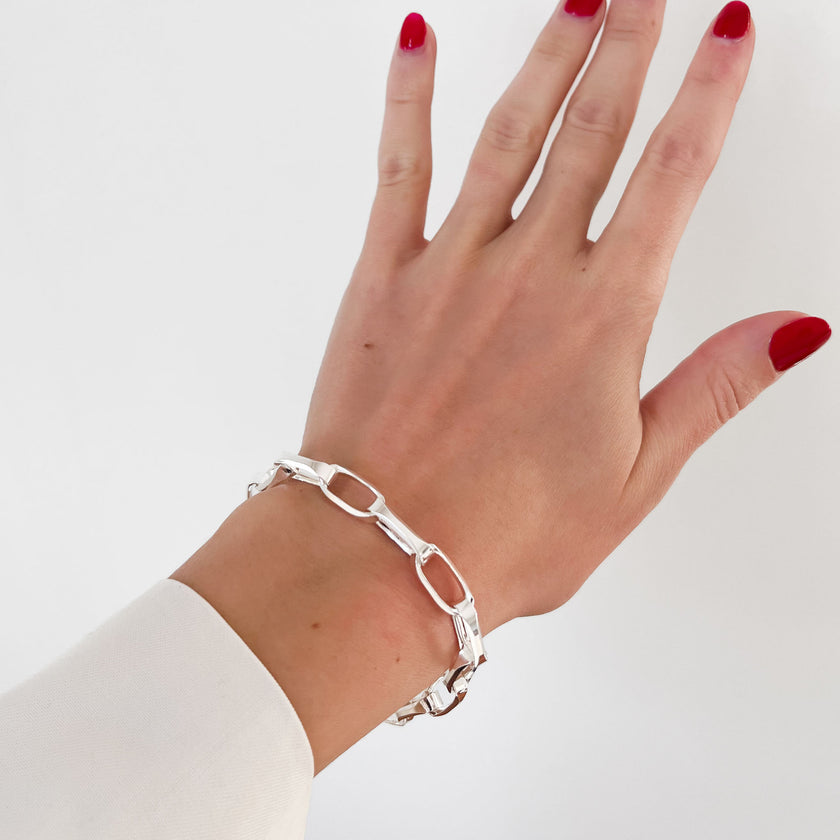 Icon Clip Chain Bracelet Silver on model