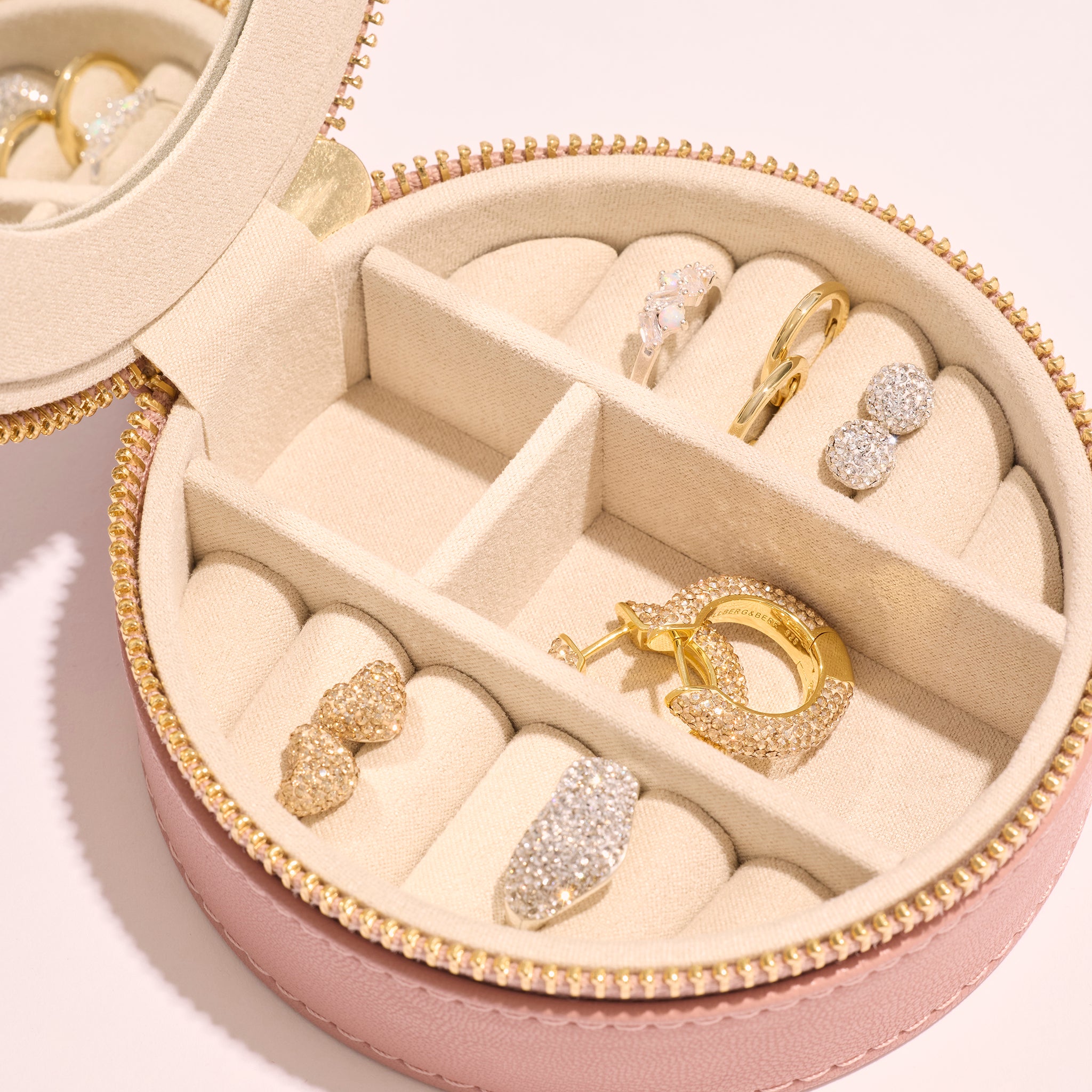 The H&B Jewellery Case