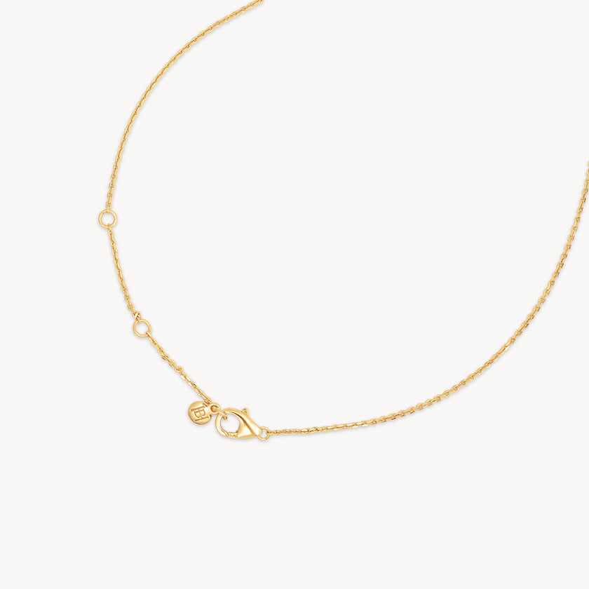 Interlock Sparkle Necklace closure