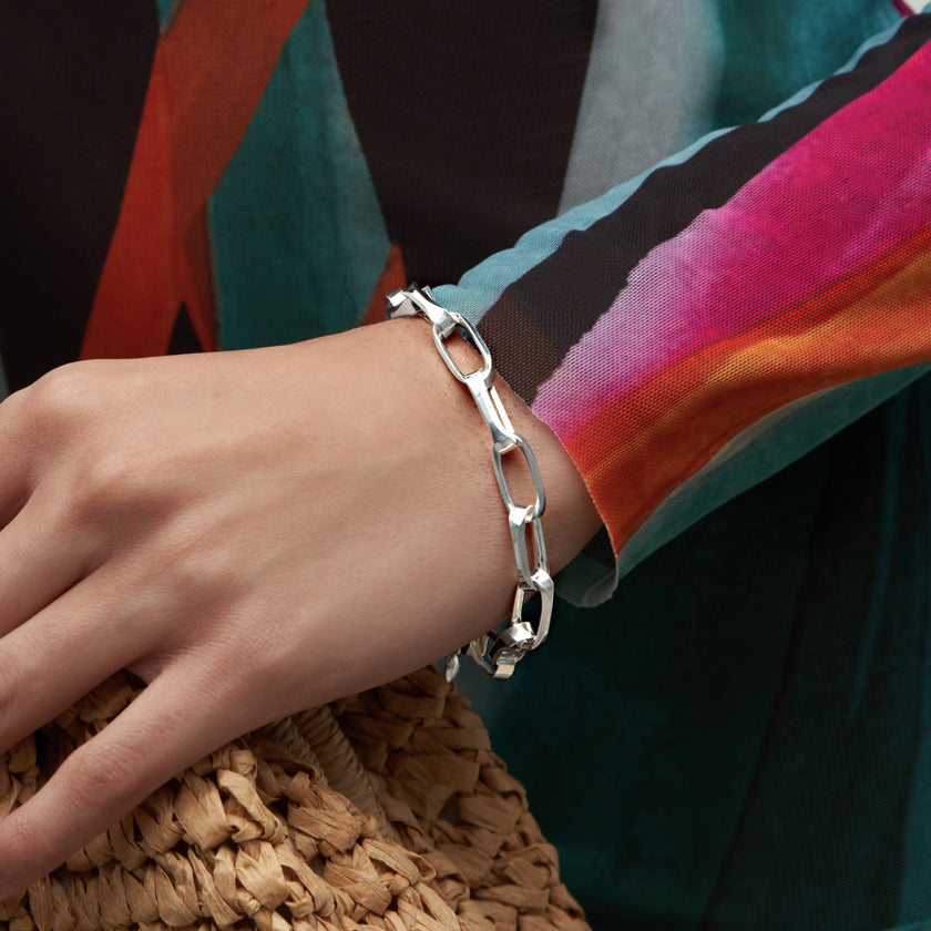 Icon Clip Chain Bracelet