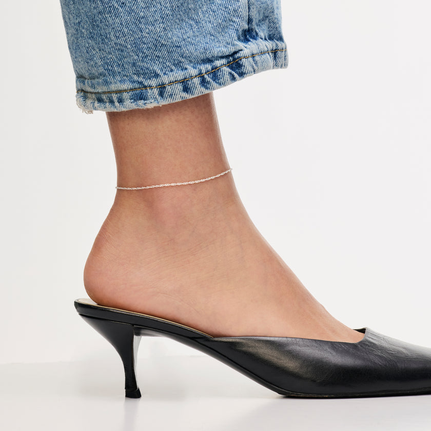 Silver Singapore Chain Anklet on model
