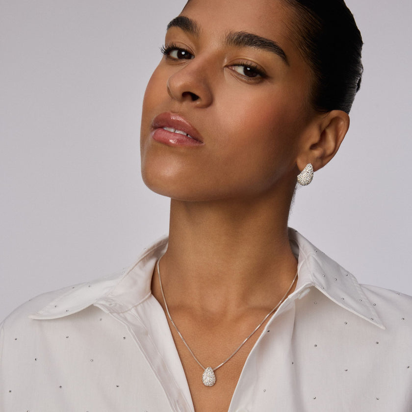 Glitz Sparkle Dream Drop Set on model