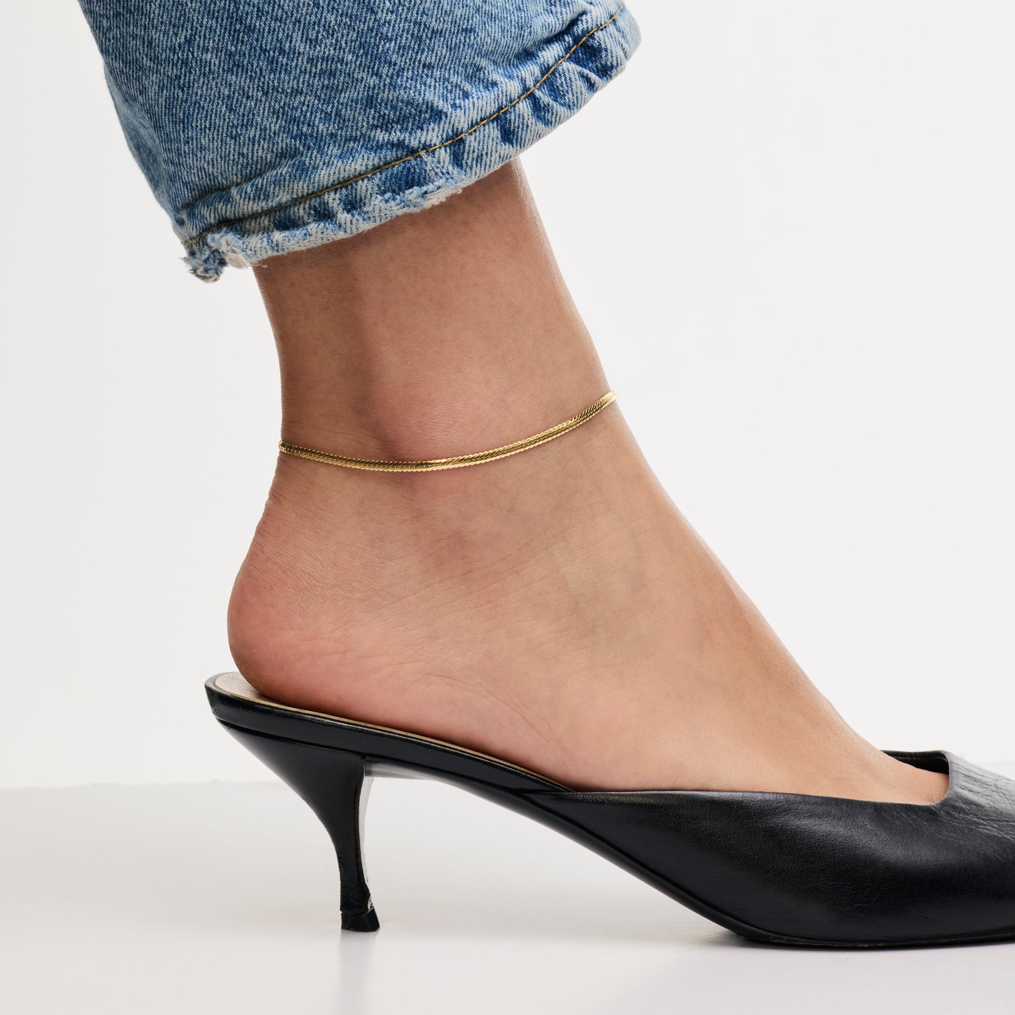 Gold Thin Herringbone Chain Anklet